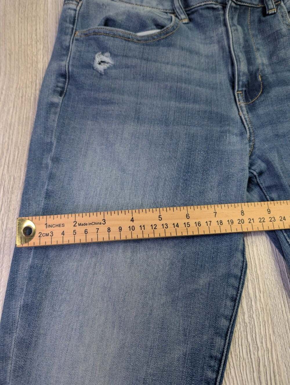 American Eagle Women's Distressed Skinny Jeans Blue Wash size 6 regular‎ - Picture 5 of 11